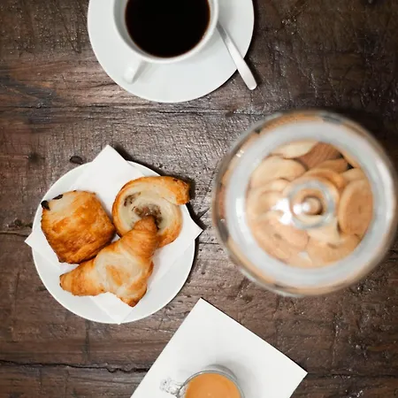 Domus Vitra 23 * Rome