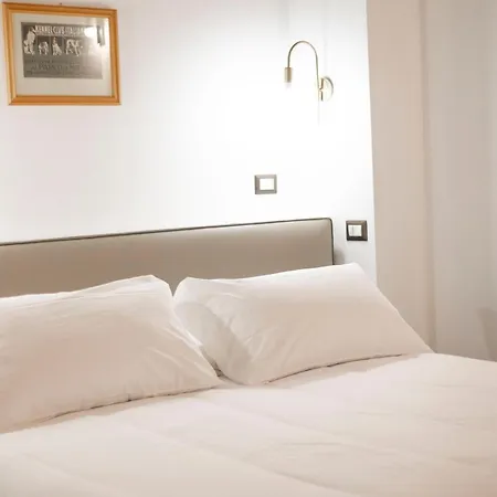 Domus Vitra 23 Апартаменты Рим